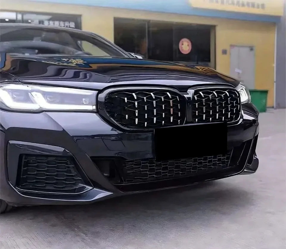 WSTN BMW 5 Series G30/G31 Dual-Slat Front Grille Gloss Black 2021–2023 (Upper Grille)
