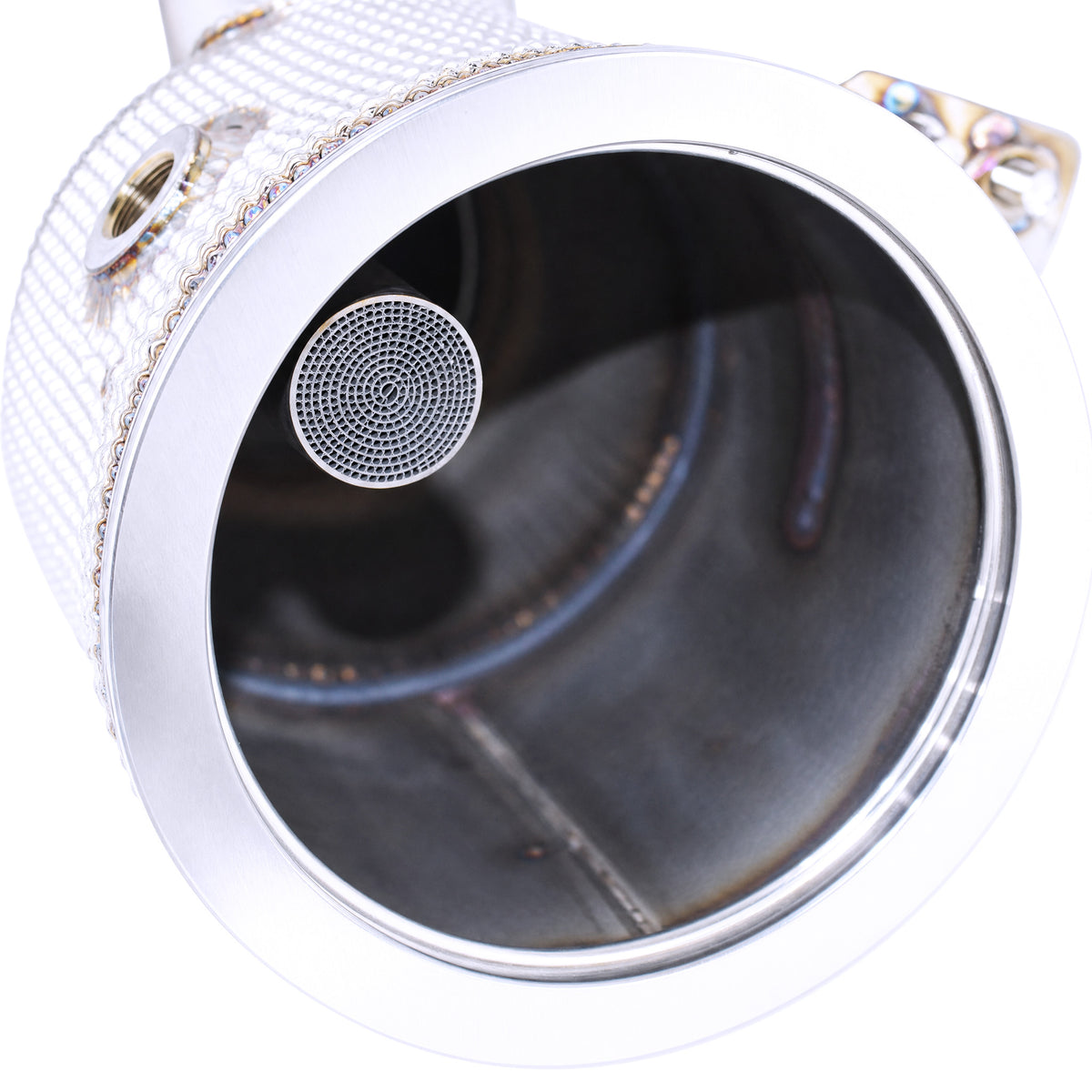 WSTN Performance Porsche 911 Carrera 4S 9A2evo 3.0TT Catless Downpipe 992 — 90-degree bend detail and clamp hardware