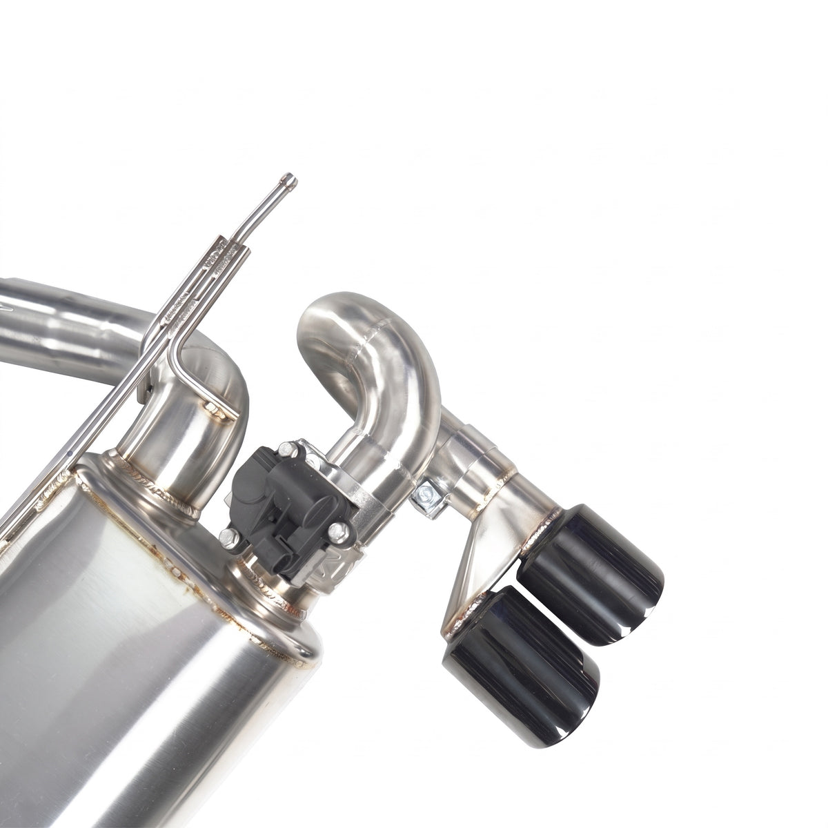 WSTN Performance BMW 335i/435i N55 F3X valved catback exhaust, close-up of one electric valve and a black twin tip