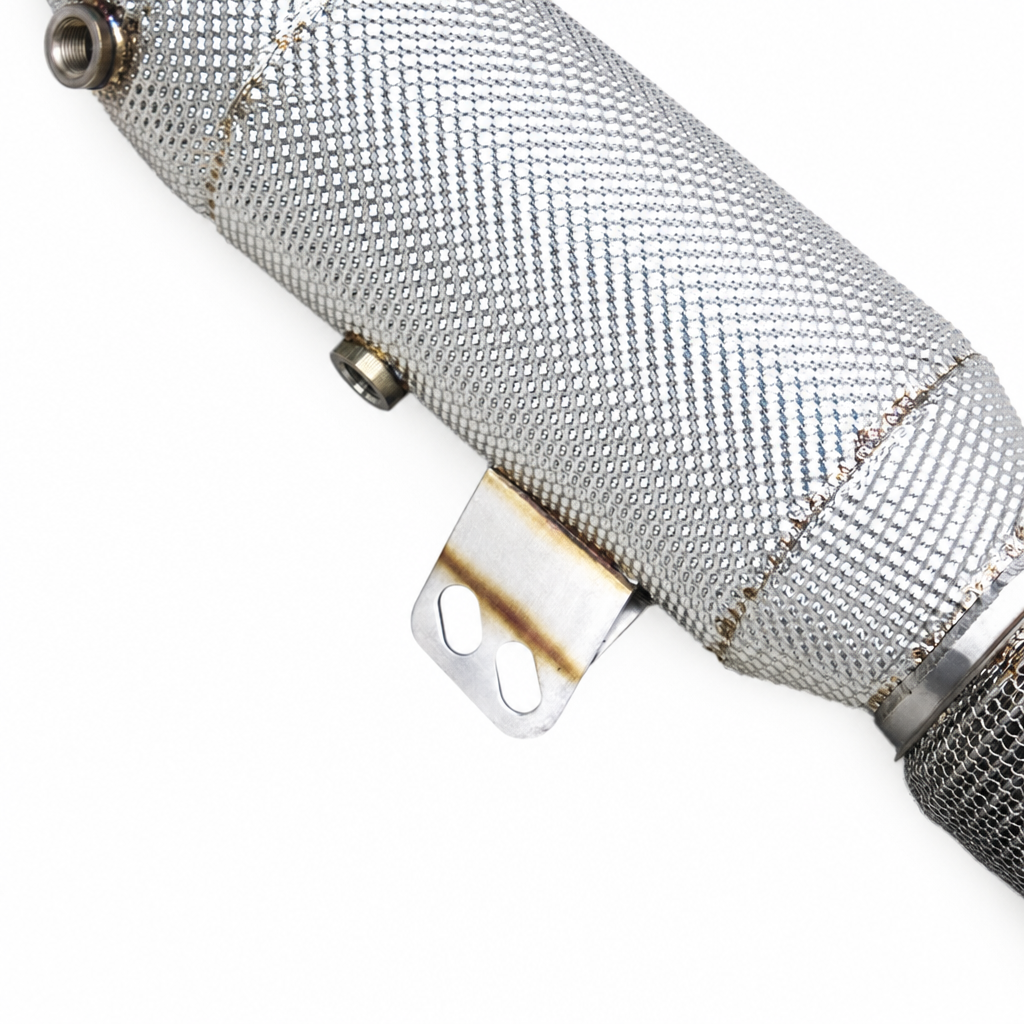 WSTN Performance BMW B58 Straight Downpipe with Heat Shield G20 G22 — mounting bracket detail and heat shield wrap